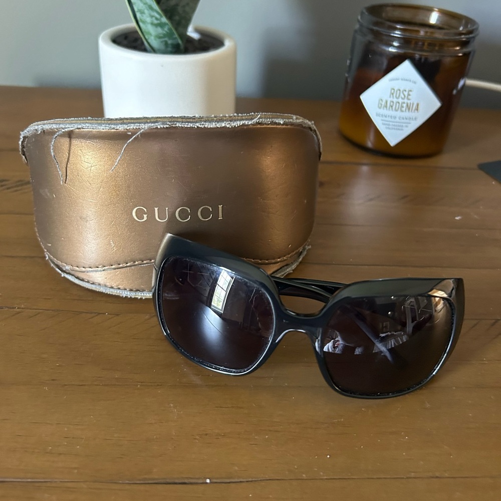Gucci sunglasses